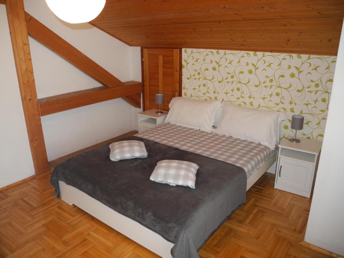 Biro App 4+1 Pax Apartment Криквеница Екстериор снимка