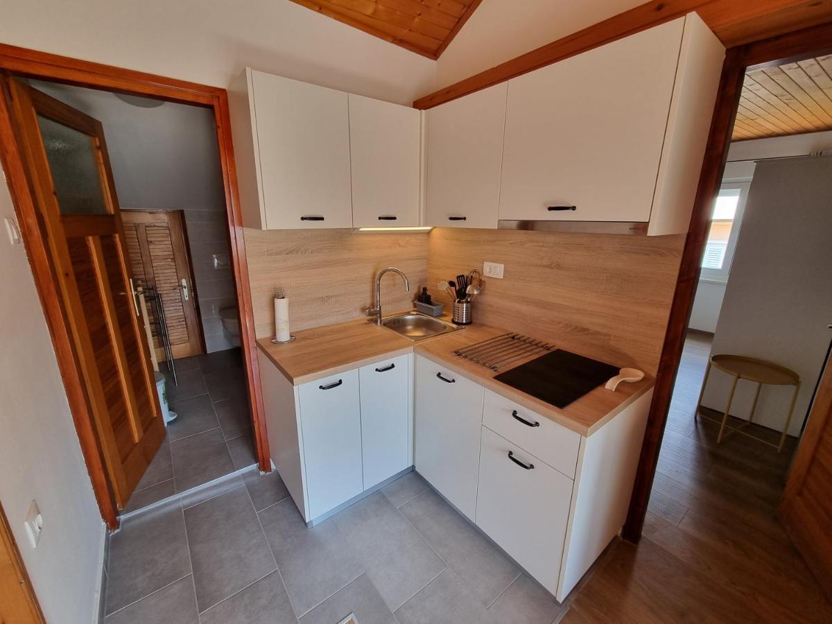 Biro App 4+1 Pax Apartment Криквеница Екстериор снимка